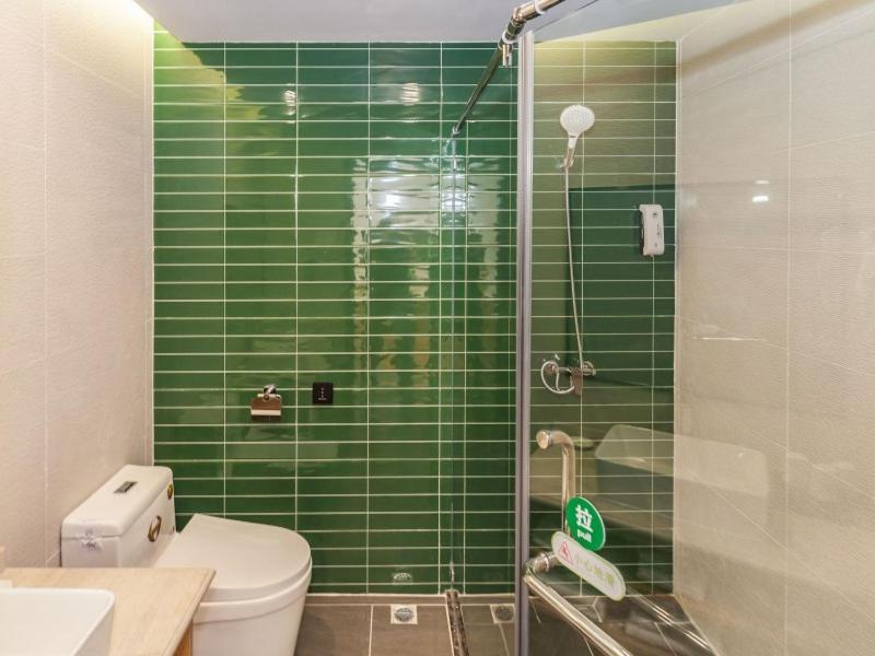 GreenTree Inn Dalian Airport New District Xinzhaizi Express Hotel Buitenkant foto
